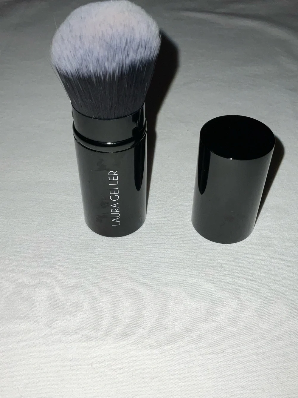 Laura Geller Travel Retractable Kabuki Brush - Black and Gray Bristles